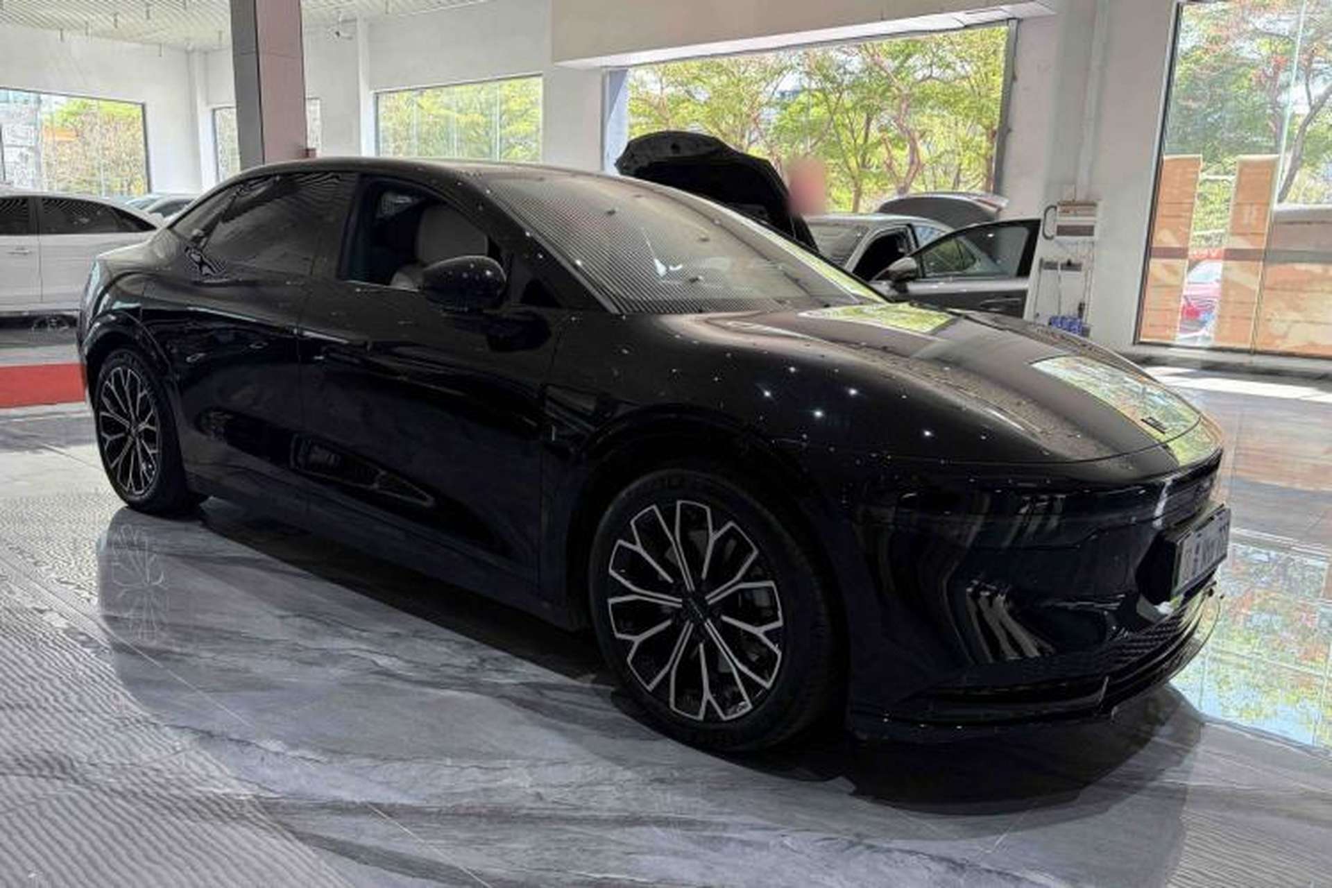 Used Zeekr 007 2024 Rear-Drive Enhanced Version 75 kWh Exterior 3
