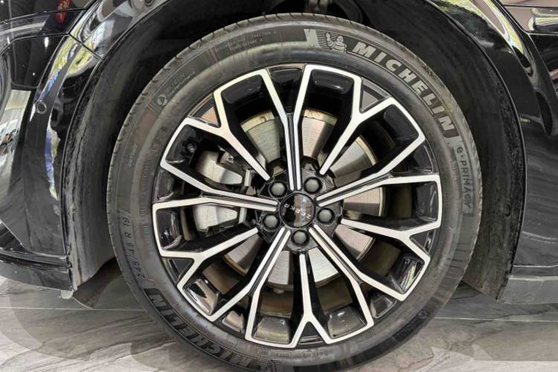 Used Zeekr 007 2024 Rear-Drive Enhanced Version 75 kWh Exterior 7