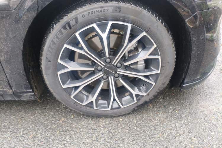 Used Zeekr 007 2024 Rear-Drive Enhanced Version 100 kWh Exterior 7
