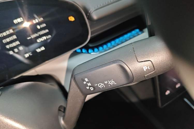 Used Zeekr 007 2024 Rear-Drive Intelligent Driving Version 75 kWh Gear Lever
