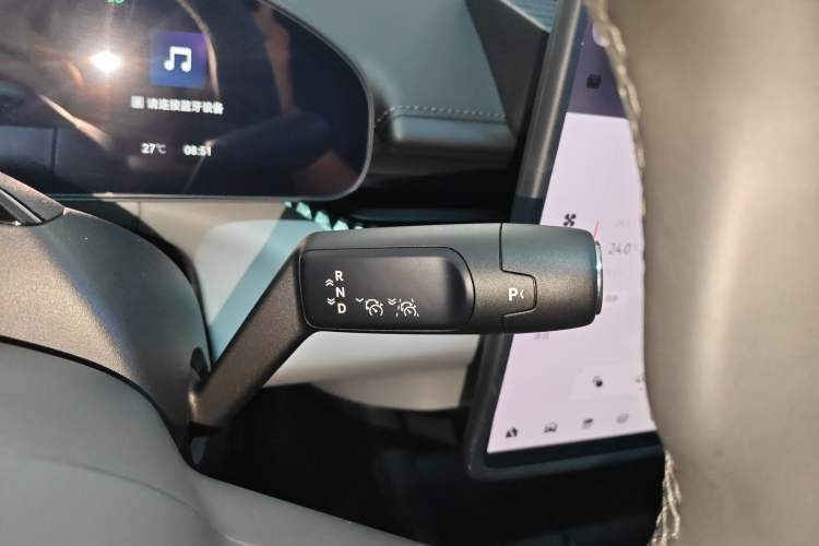 Used Zeekr 007 2024 Four-Wheel Drive Intelligent Driving Version 100 kWh Gear Lever