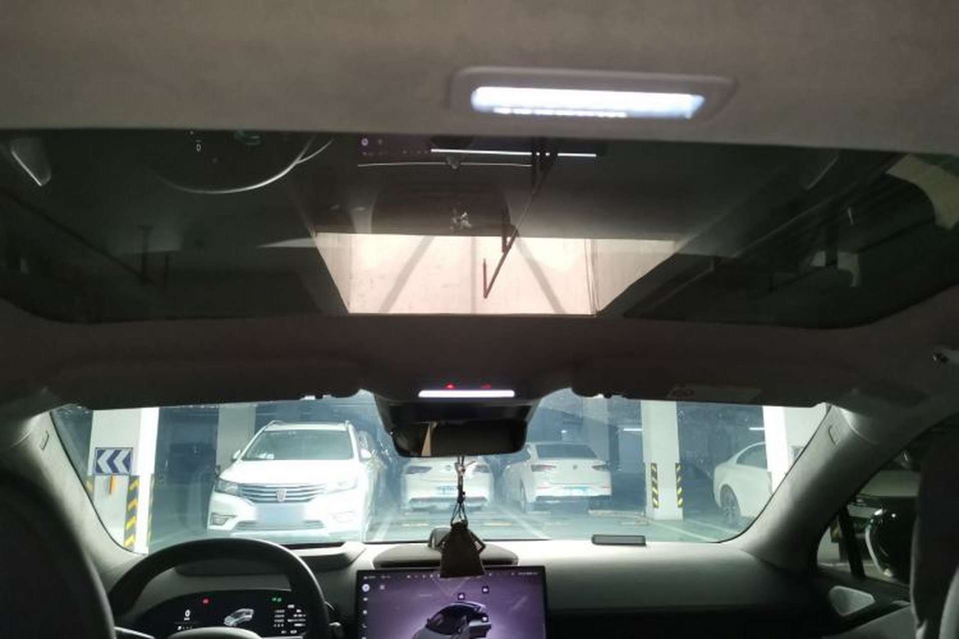 Used Zeekr 007 2024 Rear-Drive Enhanced Version 75 kWh Headliner
