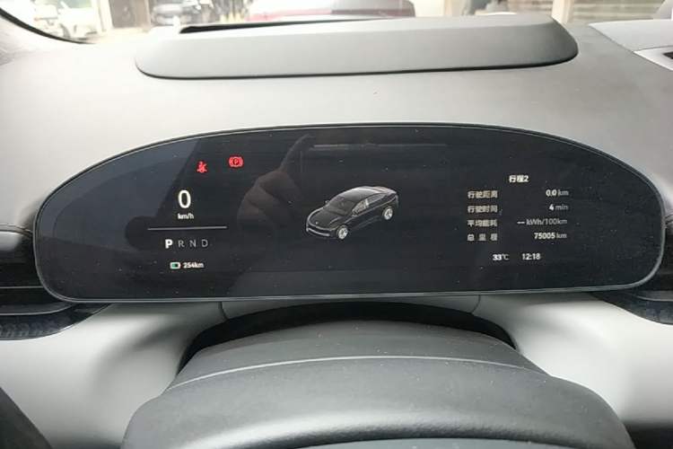 Used Zeekr 007 2024 Rear-Drive Enhanced Version 75 kWh Instrument Cluster