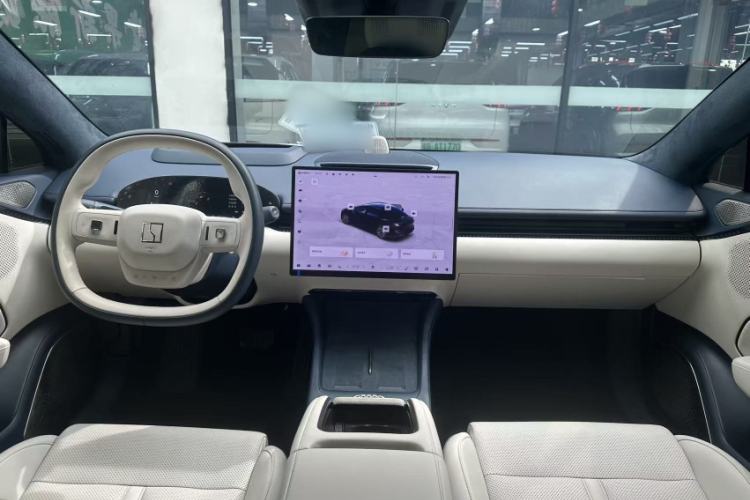 Used Zeekr 007 2024 Rear-Drive Enhanced Version 75 kWh Interior 1