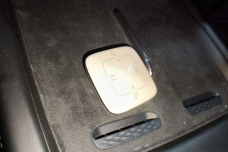 Used Zeekr 007 2024 Rear-Drive Enhanced Version 75 kWh Interior 1