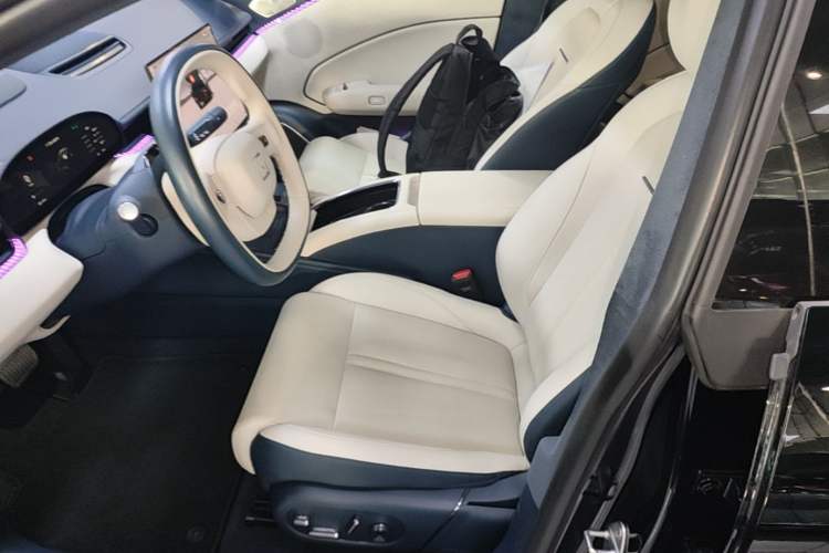 Used Zeekr 007 2024 Rear-Drive Intelligent Driving Version 100 kWh Left Front Seat