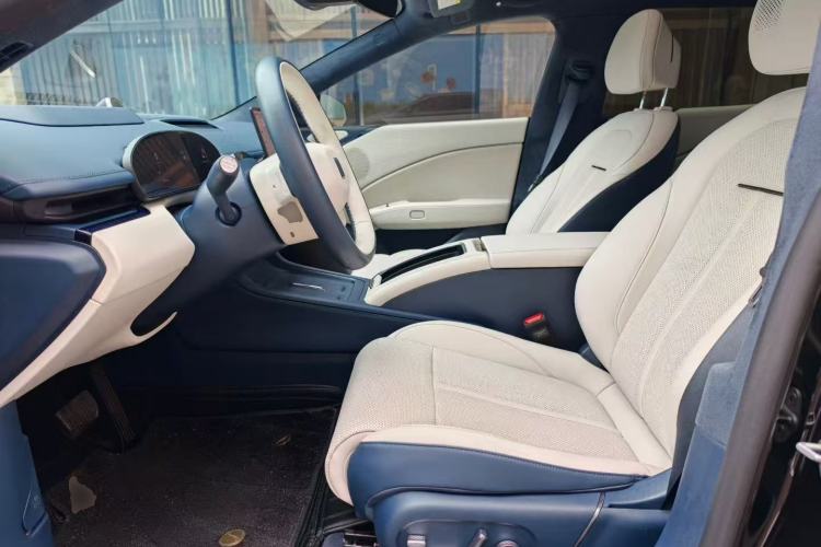 Used Zeekr 007 2024 Rear-Drive Intelligent Driving Version 75 kWh Left Front Seat