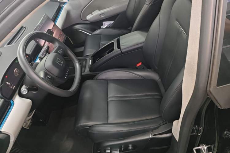 Used Zeekr 007 2024 Rear-Drive Intelligent Driving Version 75 kWh Left Front Seat