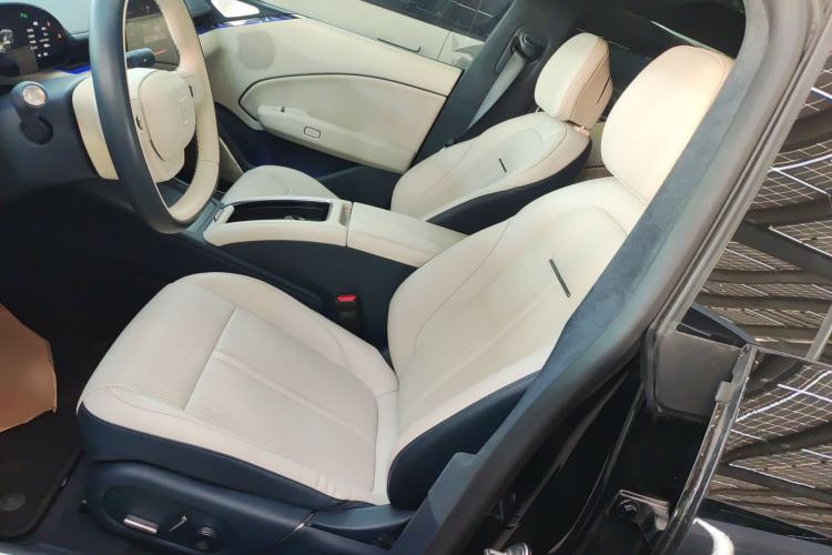 Used Zeekr 007 2024 Rear-Drive Version 75 kWh Left Front Seat