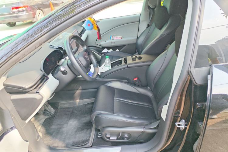 Used Zeekr 007 2024 Rear-Drive Enhanced Version 100 kWh Left Front Seat