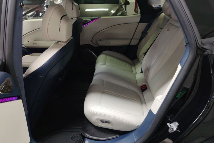 Used Zeekr 007 2024 Four-Wheel Drive Version 75 kWh Left Rear Seat