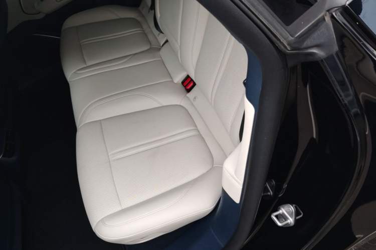 Used Zeekr 007 2024 Rear-Drive Intelligent Driving Version 75 kWh Left Rear Seat