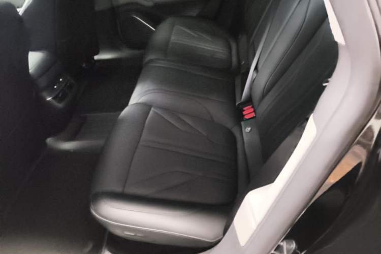 Used Zeekr 007 2024 Four-Wheel Drive Intelligent Driving Version 75 kWh Left Rear Seat