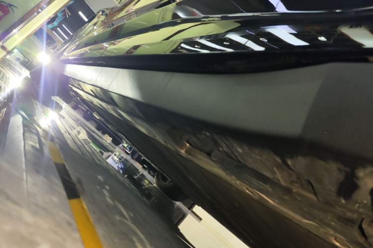 Used Zeekr 007 2024 Rear-Drive Intelligent Driving Version 100 kWh Left Side Sill