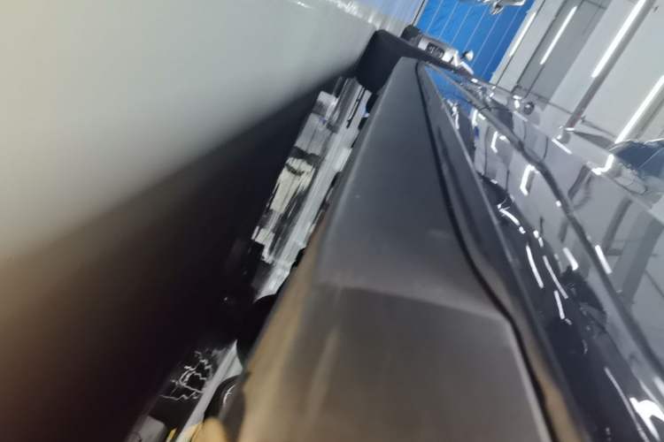 Used Zeekr 007 2024 Rear-Drive Enhanced Version 75 kWh Left Side Sill