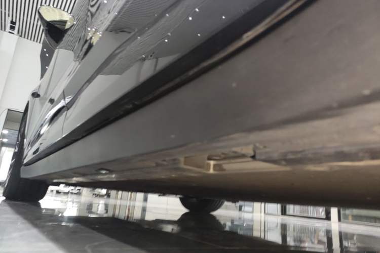 Used Zeekr 007 2024 Four-Wheel Drive Intelligent Driving Version 100 kWh Left Side Sill