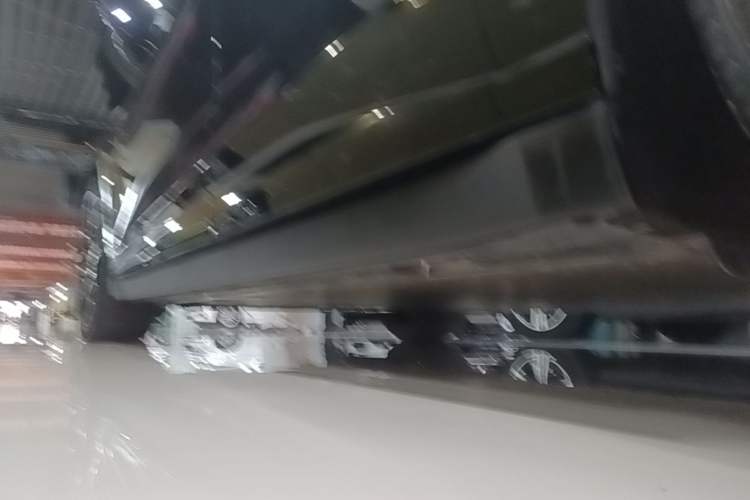 Used Zeekr 007 2024 Rear-Drive Enhanced Version 75 kWh Left Side Sill