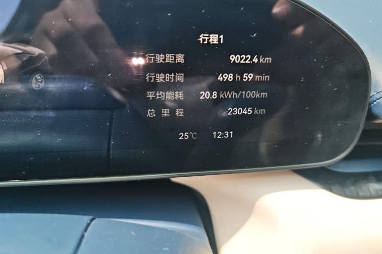 Used Zeekr 007 2024 Four-Wheel Drive Intelligent Driving Version 100 kWh Odometer Close Up