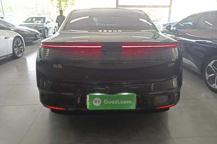 Used Zeekr 007 2024 Four-Wheel Drive Intelligent Driving Version 75 kWh Rear