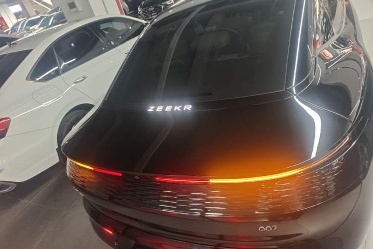 Used Zeekr 007 2024 Rear-Drive Intelligent Driving Version 100 kWh Rear
