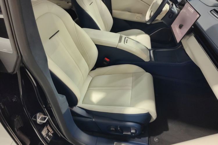 Used Zeekr 007 2024 Rear-Drive Intelligent Driving Version 100 kWh Right Front Seat