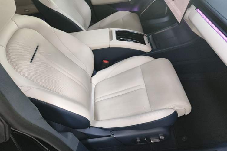 Used Zeekr 007 2024 Rear-Drive Intelligent Driving Version 100 kWh Right Front Seat