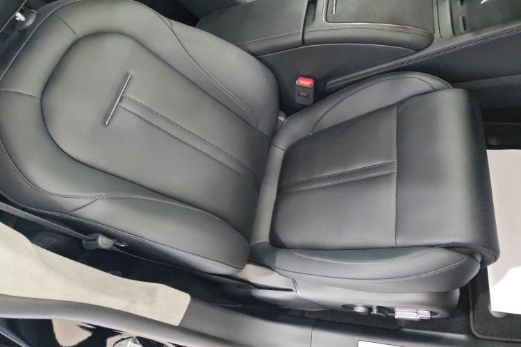 Used Zeekr 007 2024 Rear-Drive Enhanced Version 75 kWh Right Front Seat