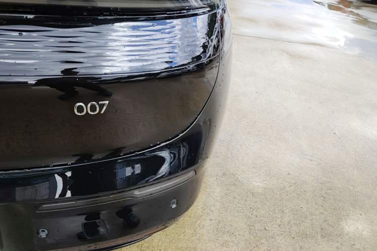 Used Zeekr 007 2024 Rear-Drive Enhanced Version 75 kWh Right Rear Taillight