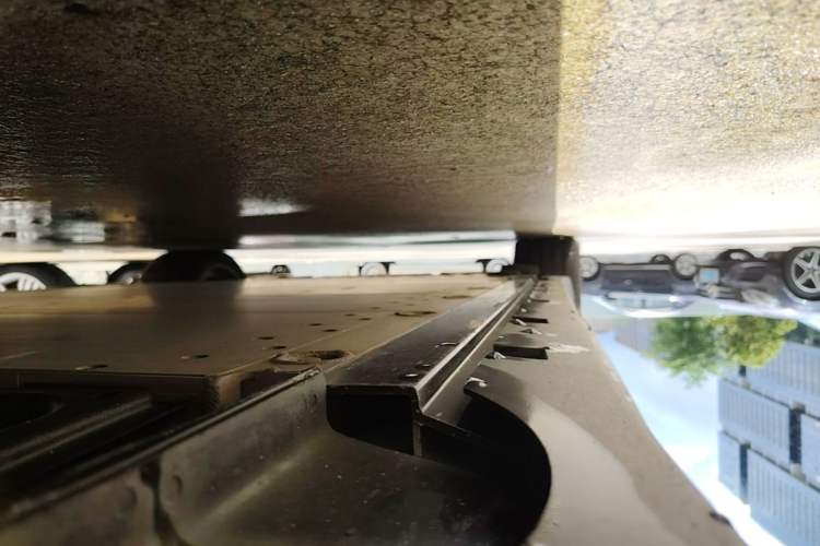 Used Zeekr 007 2024 Rear-Drive Enhanced Version 75 kWh Right Side Sill