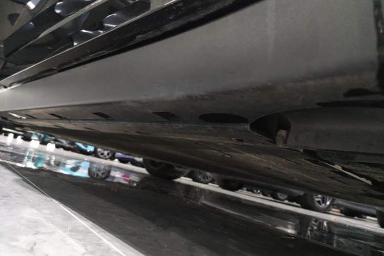 Used Zeekr 007 2024 Four-Wheel Drive Intelligent Driving Version 100 kWh Right Side Sill