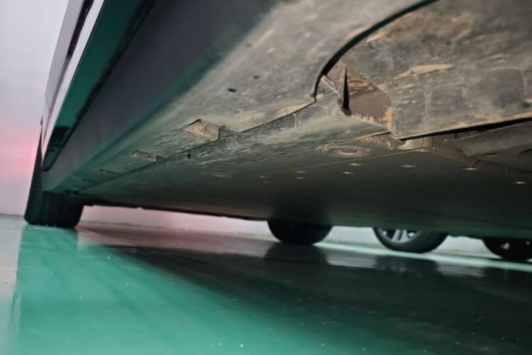 Used Zeekr 007 2024 Rear-Drive Enhanced Version 75 kWh Right Side Sill