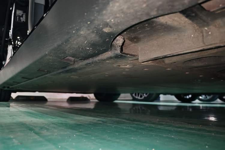 Used Zeekr 007 2024 Rear-Drive Enhanced Version 75 kWh Right Side Sill