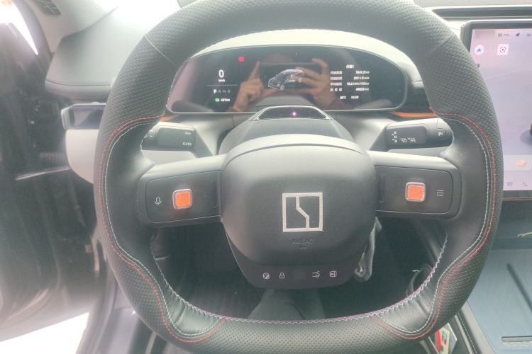 Used Zeekr 007 2024 Rear-Drive Intelligent Driving Version 75 kWh Steering Wheel