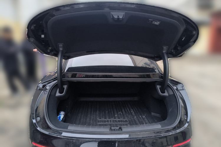 Used Zeekr 007 2024 Rear-Drive Enhanced Version 75 kWh Trunk