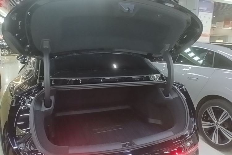 Used Zeekr 007 2024 Rear-Drive Enhanced Version 75 kWh Trunk