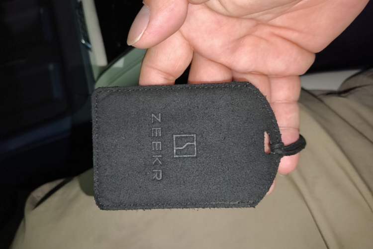 Used Zeekr 007 2024 Rear-Drive Enhanced Version 75 kWh Vehicle Key