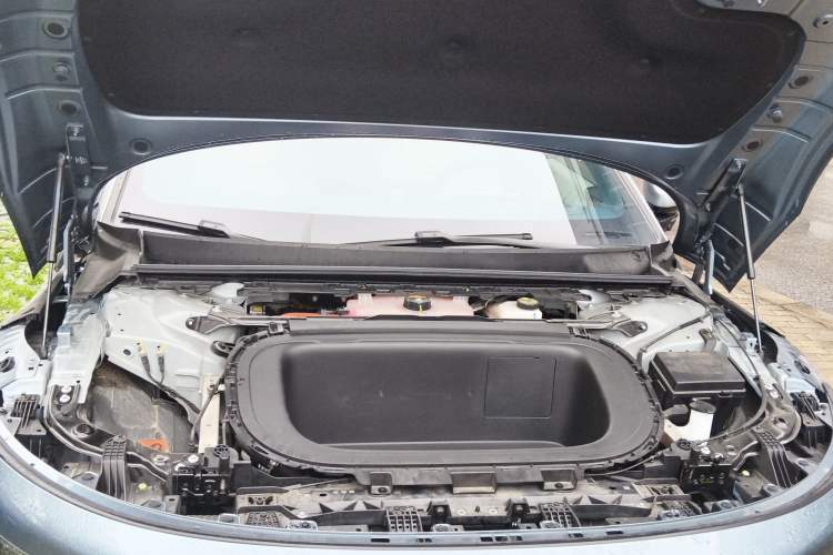 Used Zeekr 007 2024 Rear-Drive Enhanced Version 75 kWh Engine Bay
