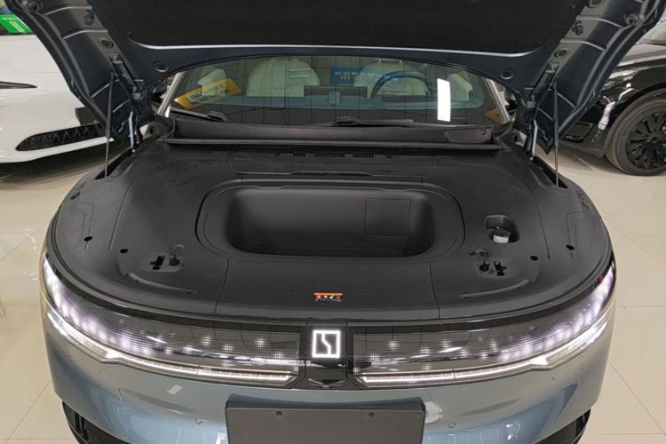 Used Zeekr 007 2024 Rear-Drive Intelligent Driving Version 75 kWh Engine Bay
