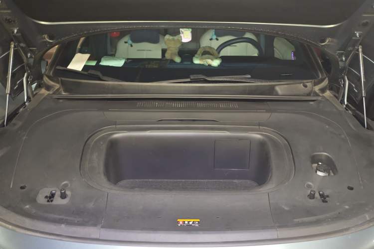 Used Zeekr 007 2024 Rear-Drive Enhanced Version 75 kWh Engine Bay