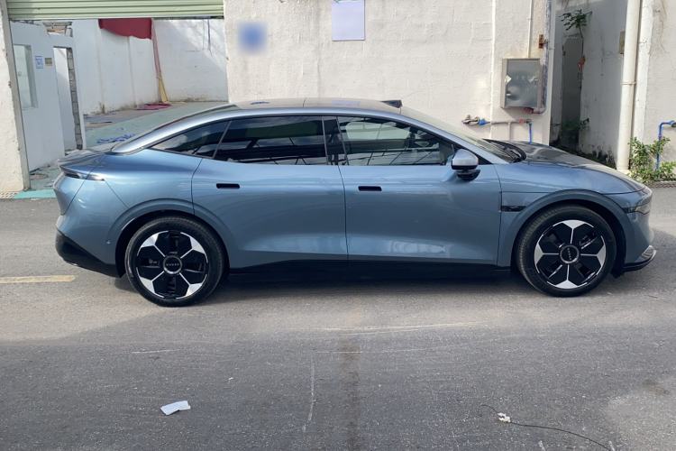 Used Zeekr 007 2024 Rear-Drive Intelligent Driving Version 75 kWh Exterior 2