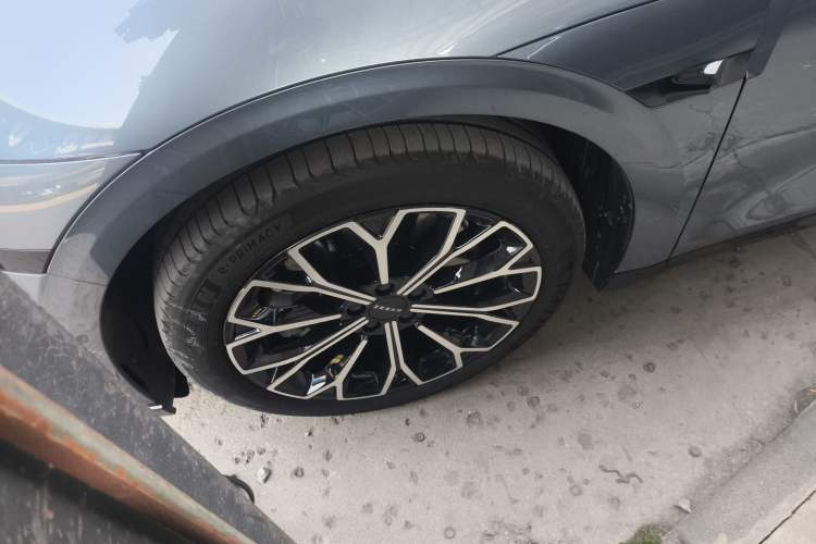Used Zeekr 007 2024 Rear-Drive Enhanced Version 75 kWh Exterior 4