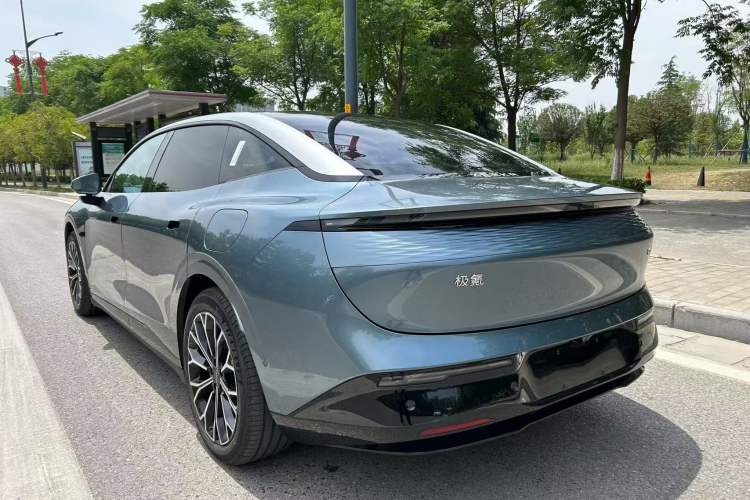 Used Zeekr 007 2024 Rear-Drive Intelligent Driving Version 75 kWh Exterior 6