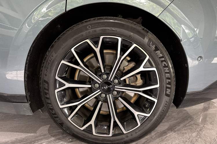 Used Zeekr 007 2024 Rear-Drive Intelligent Driving Version 100 kWh Exterior 8