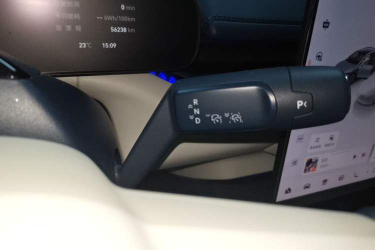 Used Zeekr 007 2024 Rear-Drive Intelligent Driving Version 100 kWh Gear Lever
