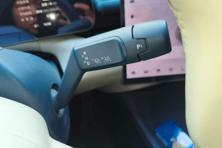 Used Zeekr 007 2024 Four-Wheel Drive Intelligent Driving Version 100 kWh Gear Lever