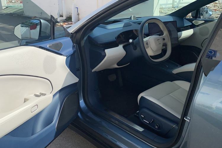 Used Zeekr 007 2024 Rear-Drive Intelligent Driving Version 75 kWh Interior 2