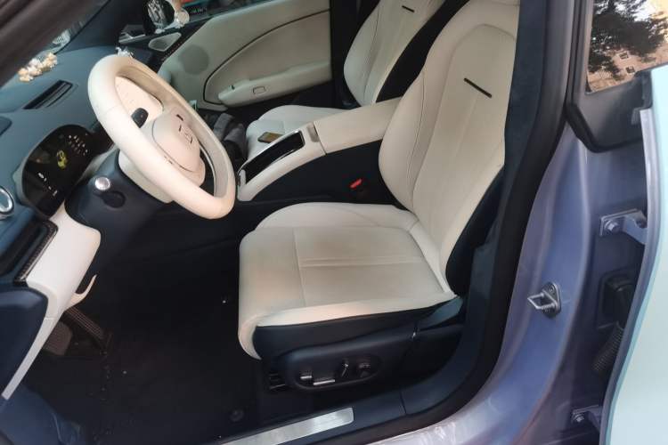 Used Zeekr 007 2024 Rear-Drive Version 100 kWh Left Front Seat