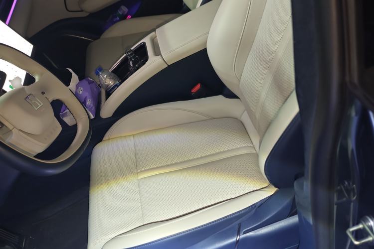 Used Zeekr 007 2024 Rear-Drive Enhanced Version 75 kWh Left Front Seat