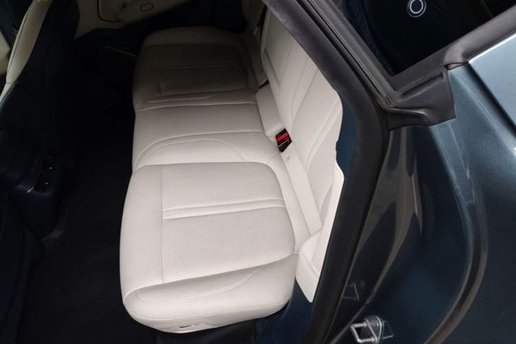 Used Zeekr 007 2024 Rear-Drive Version 75 kWh Left Rear Seat