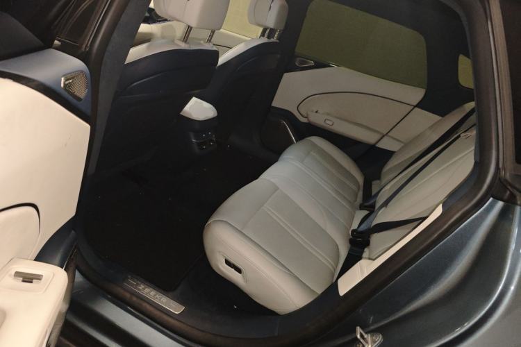 Used Zeekr 007 2024 Rear-Drive Intelligent Driving Version 100 kWh Left Rear Seat